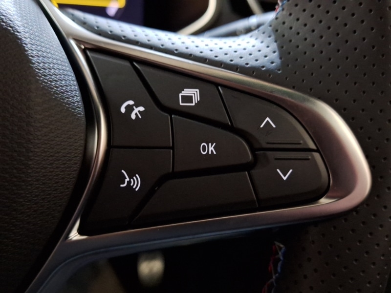 Used Renault Clio 2025 for sale - 76860792: Photo 18