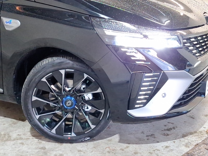 Used Renault Clio 2025 for sale - 76860792: Photo 9