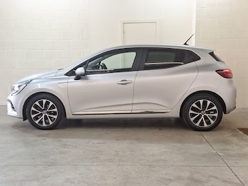 Used Renault Clio 2020 for sale - 75605473: Photo