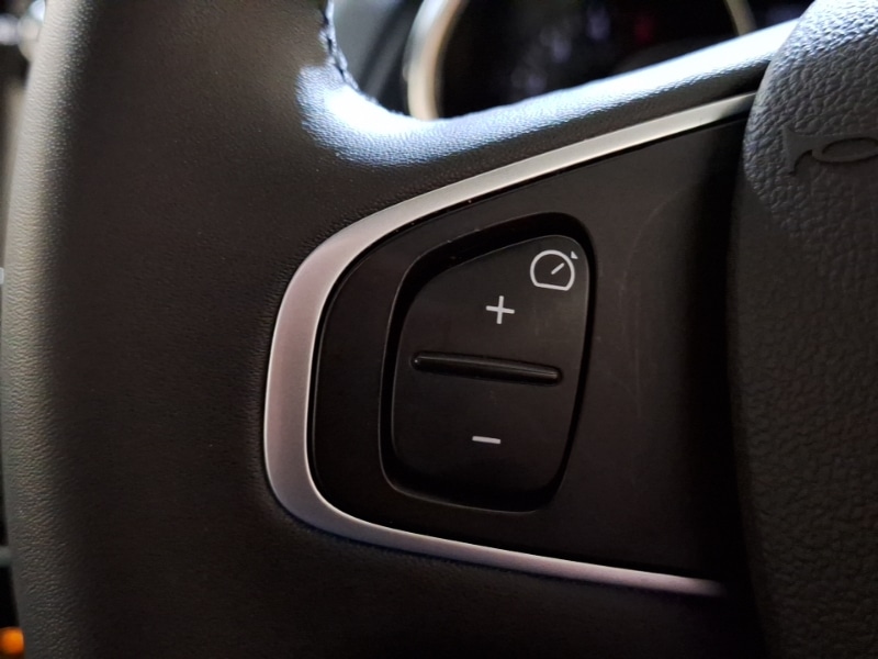 Used Renault Clio 2019 for sale - 76959075: Photo 18