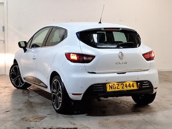 Used Renault Clio 2019 for sale - 76959075: Photo