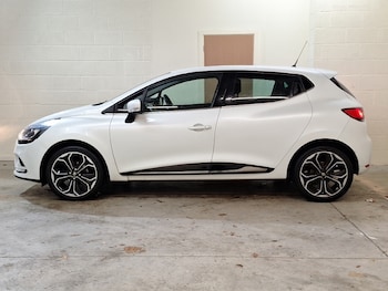 Used Renault Clio 2019 for sale - 76959075: Photo