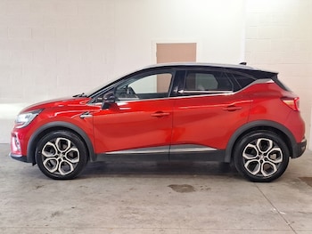 Used Renault Captur 2023 for sale - 79570009: Photo