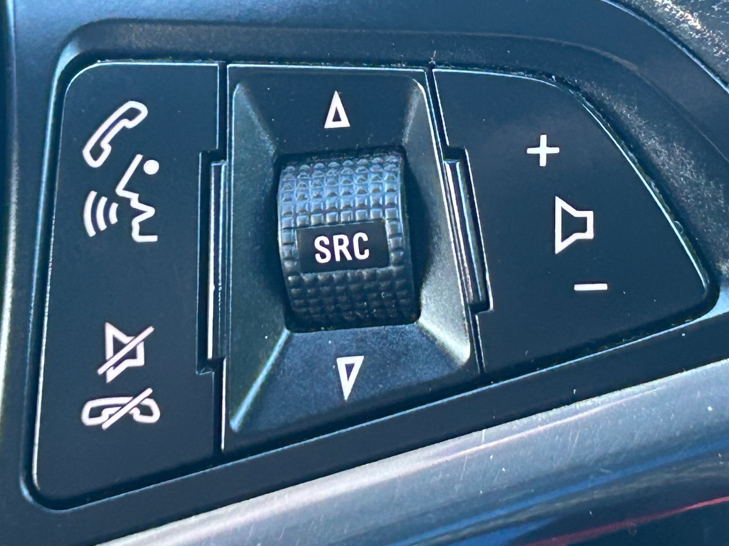 Used Vauxhall Mokka 2015 for sale - 76131080: Photo 33