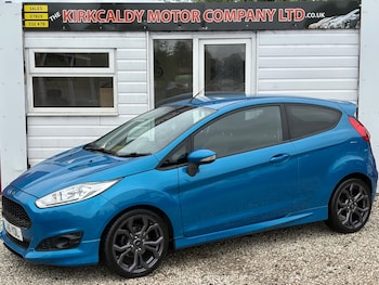 Used Ford Fiesta 2015 for sale - 78827895: Photo