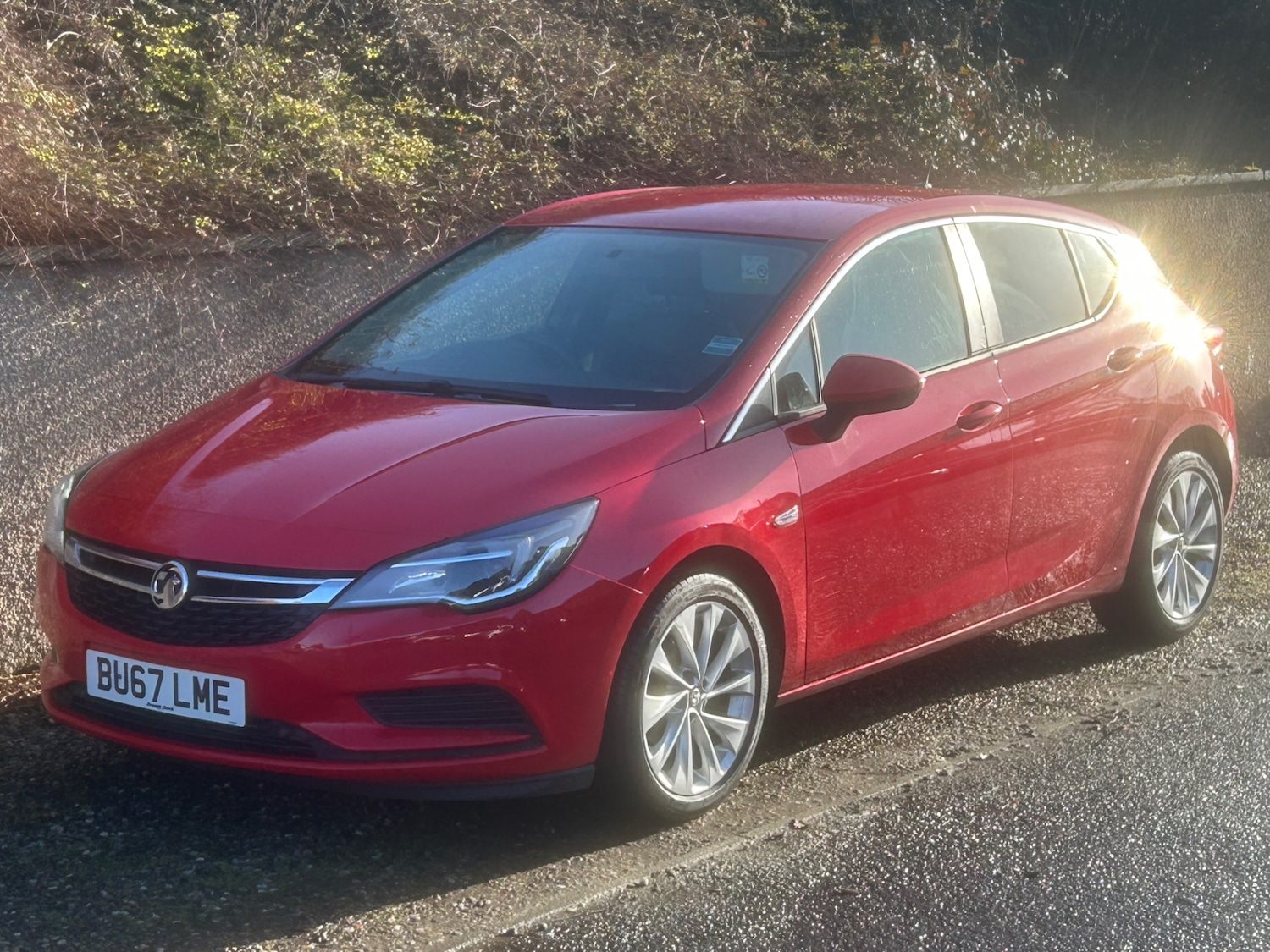 Used Vauxhall Astra 2017 for sale - 77339287: Photo 2