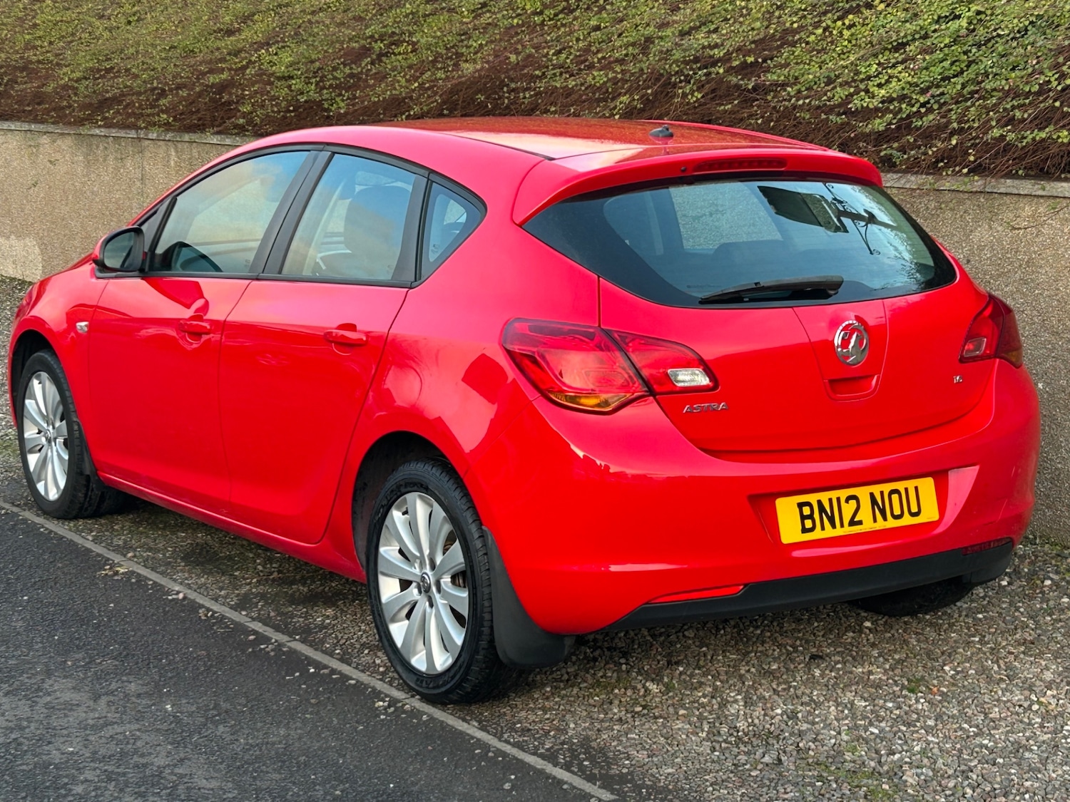 Used Vauxhall Astra 2012 for sale - 76908298: Photo 5