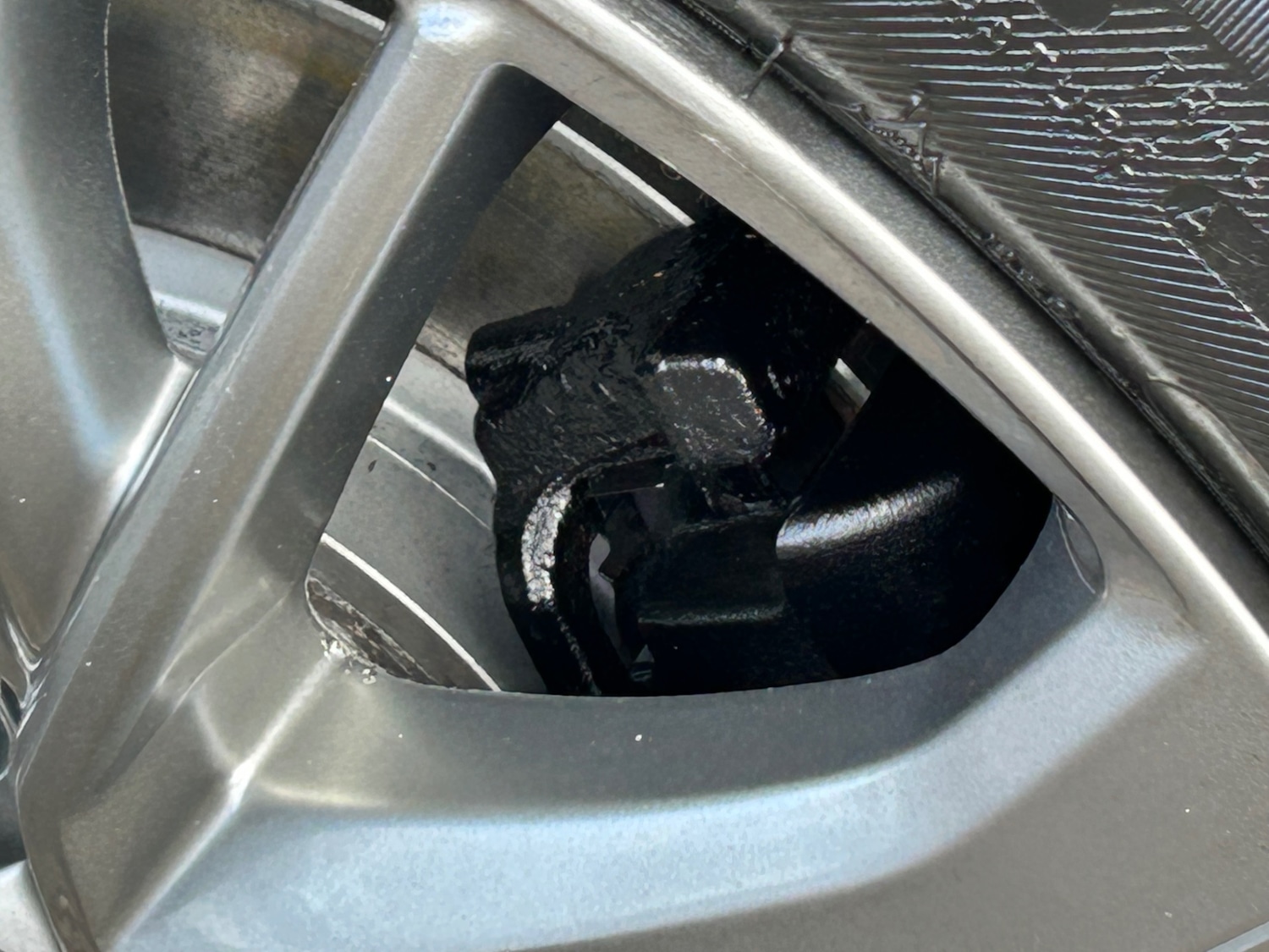 Used Toyota Avensis 2017 for sale - 76128684: Photo 38