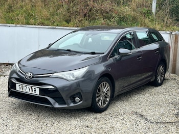Used Toyota Avensis 2017 for sale - 76128684: Photo 4