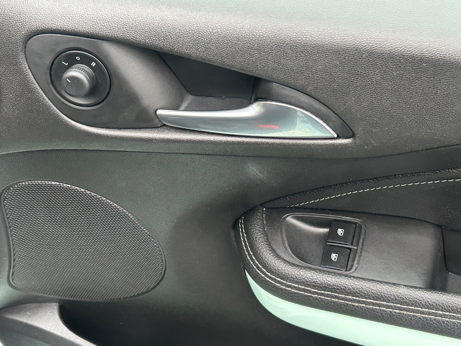 Used Vauxhall ADAM 2017 for sale - 76697017: Photo 31