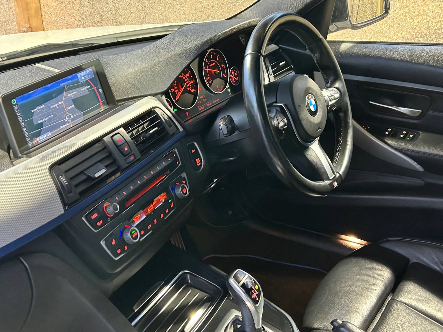 Used BMW 3 Series 2014 for sale - 77078073: Photo 11