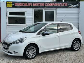2016 (66) - 1.2 PureTech 82 Allure (£20/year tax)(Apple car play)(BT/streaming)(DAB) 5-Door