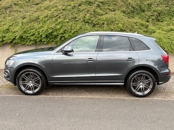 Used Audi Q5 2010 for sale - 77916867: Photo