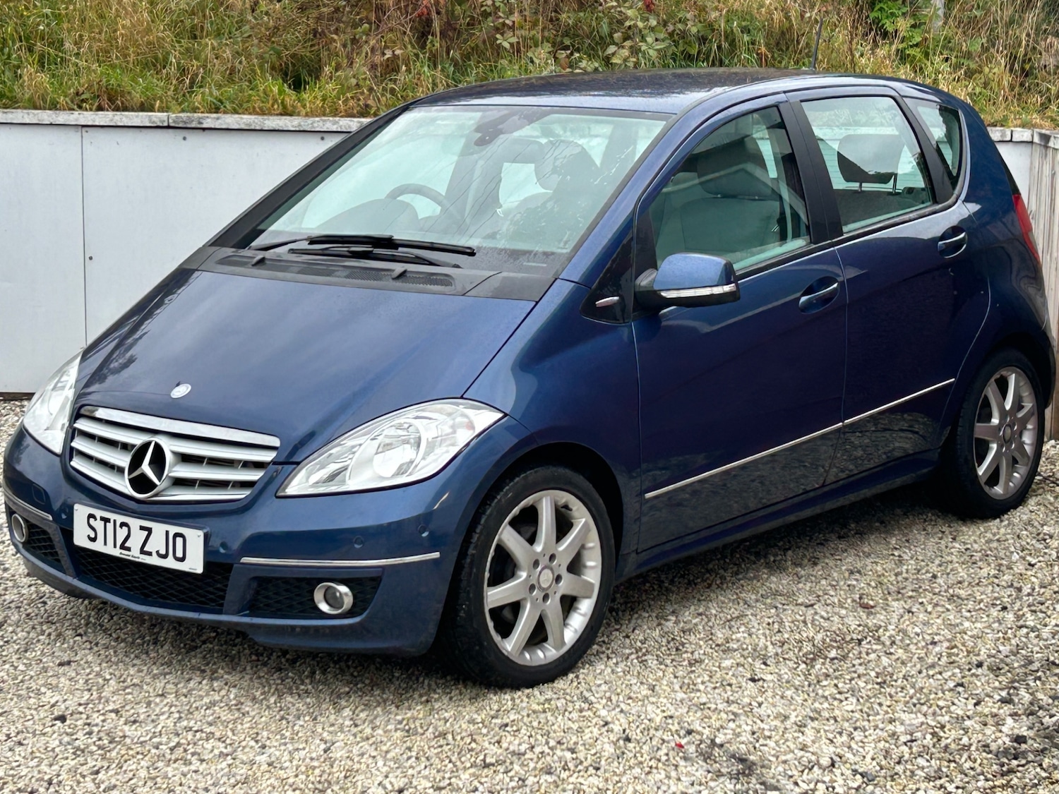 Used Mercedes-Benz A-Class 2012 for sale - 76146200: Photo 2