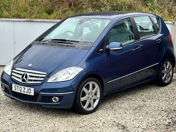 Used Mercedes-Benz A-Class 2012 for sale - 76146200: Photo 2