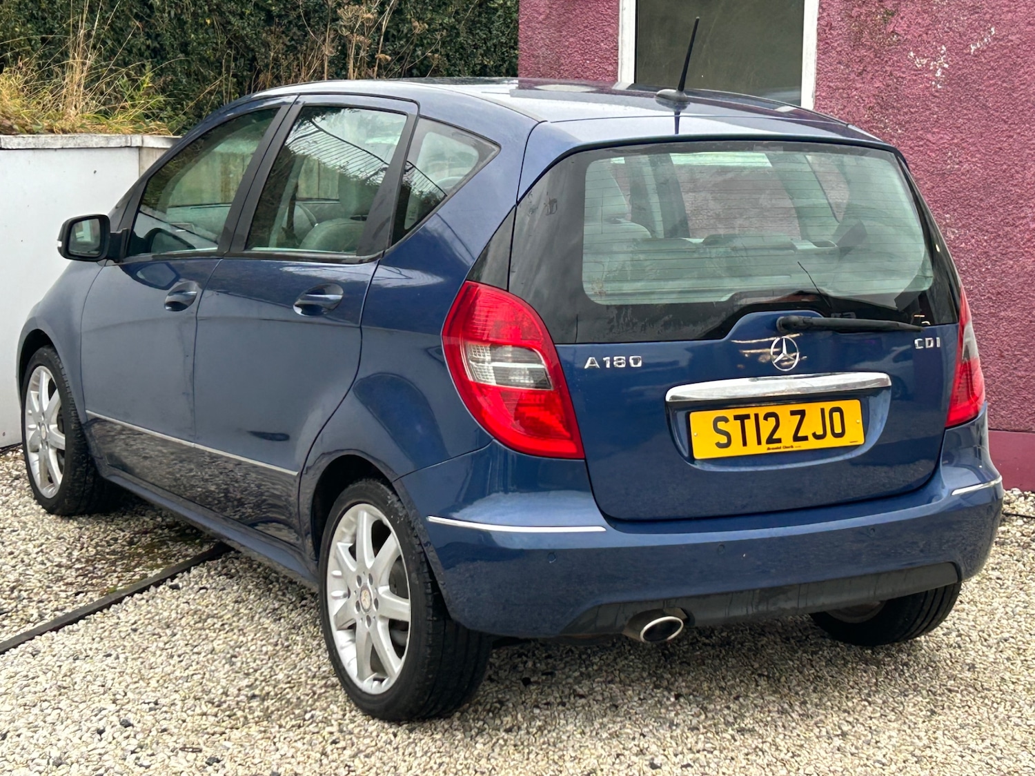 Used Mercedes-Benz A-Class 2012 for sale - 76146200: Photo 7