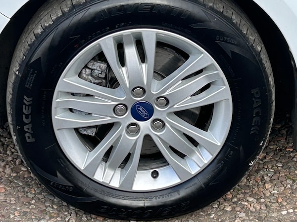 Used Ford S-Max 2014 for sale - 73988267: Photo 41