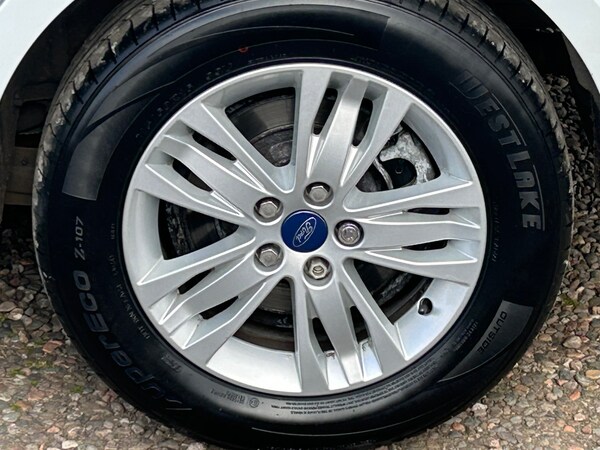 Used Ford S-Max 2014 for sale - 73988267: Photo 42