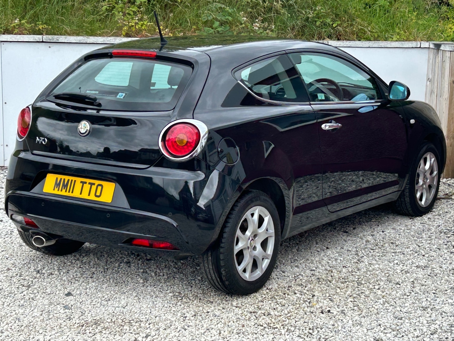 Vehicle 28