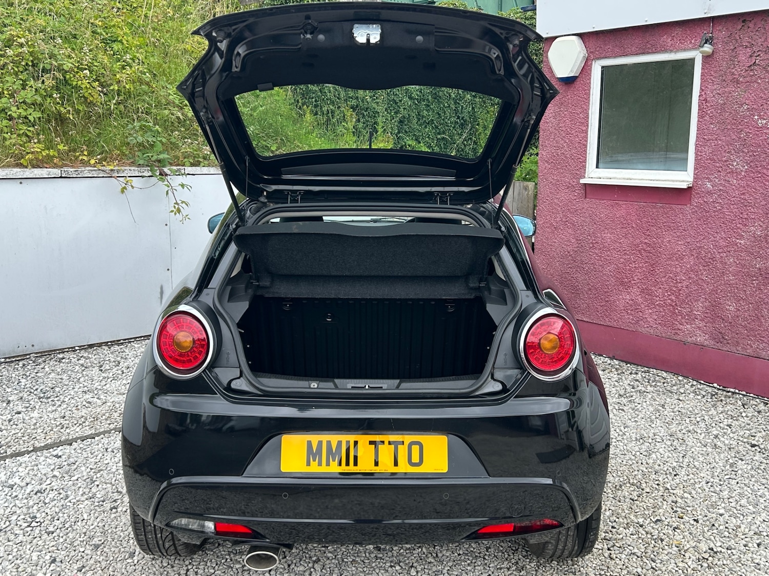 Vehicle 29