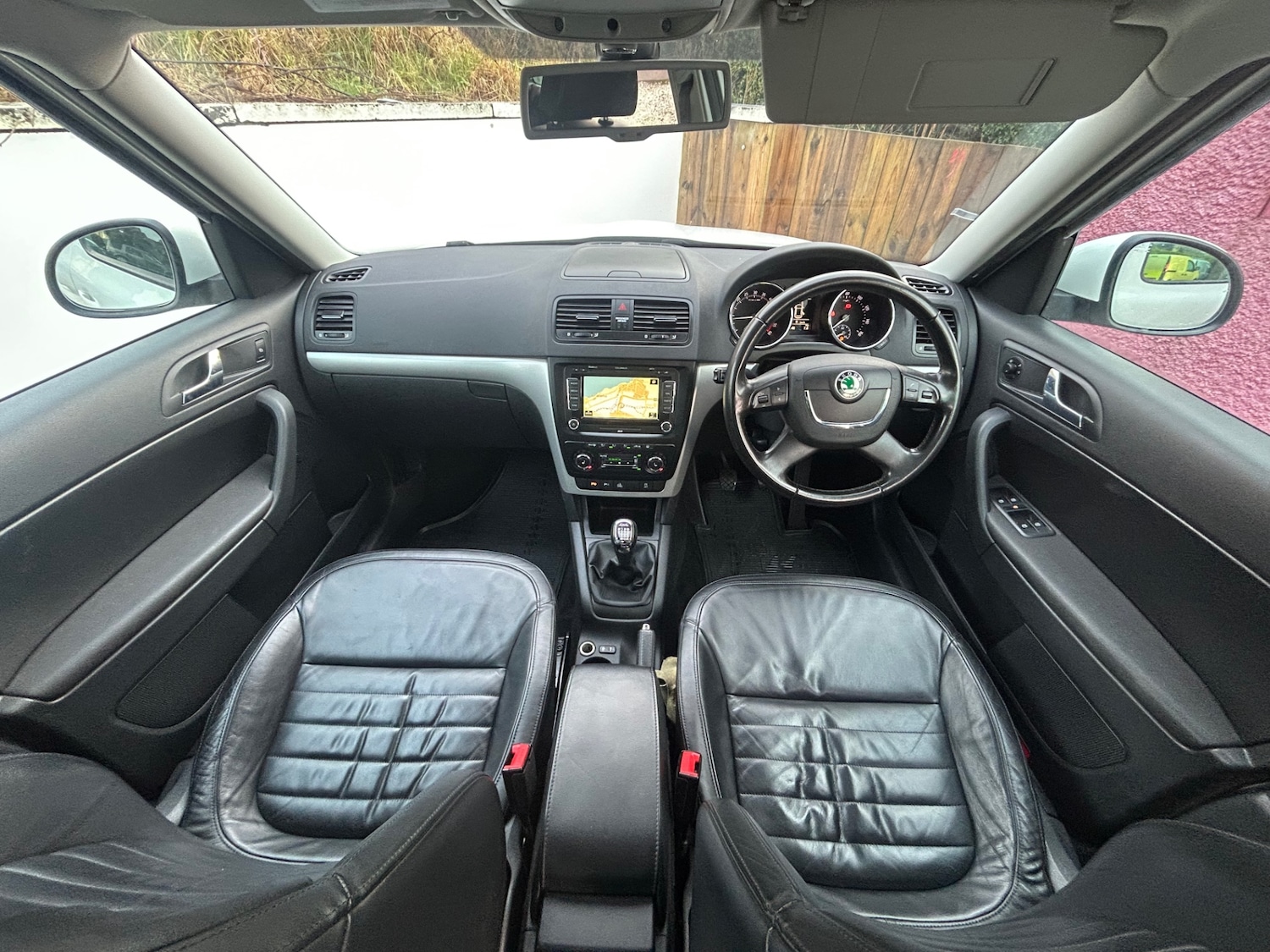 Used Skoda Yeti 2010 for sale - 77235421: Photo 11