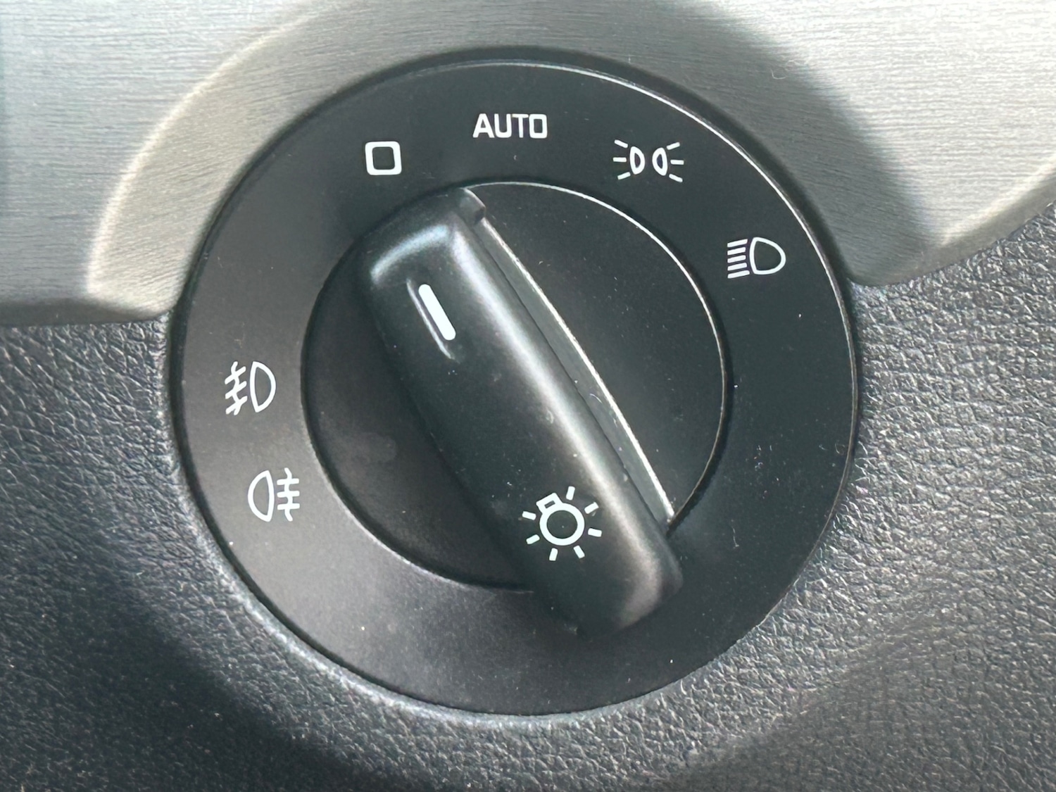 Used Skoda Yeti 2010 for sale - 77235421: Photo 34