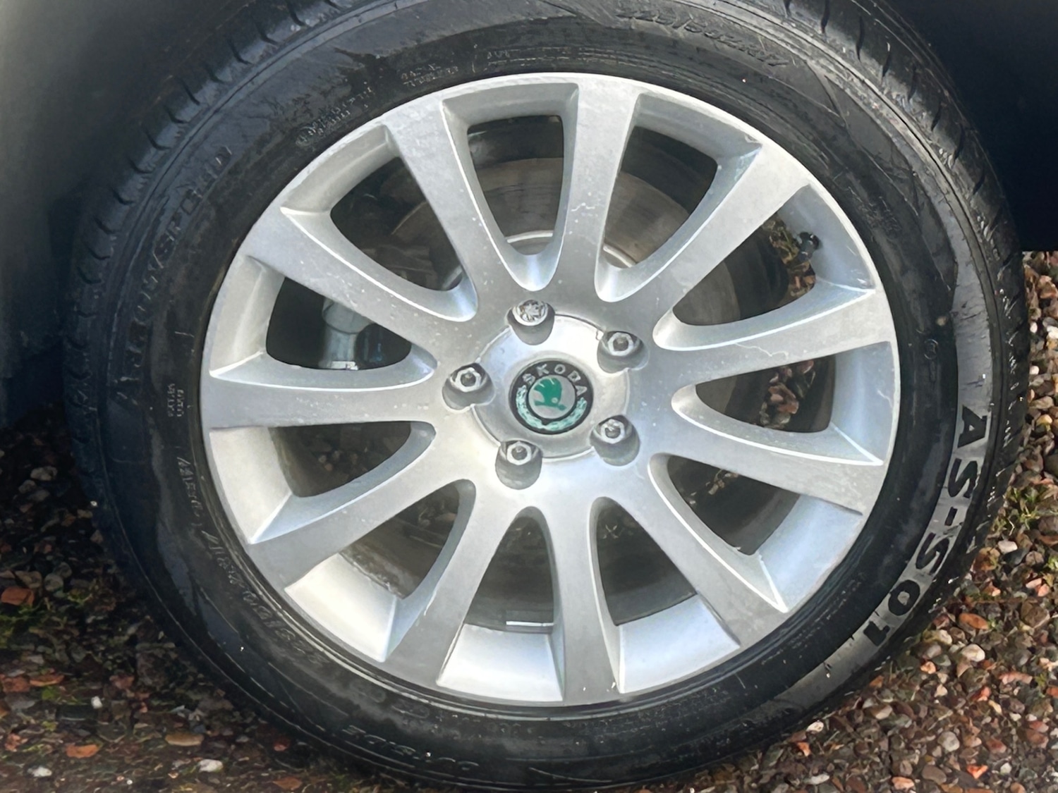 Used Skoda Yeti 2010 for sale - 77235421: Photo 41