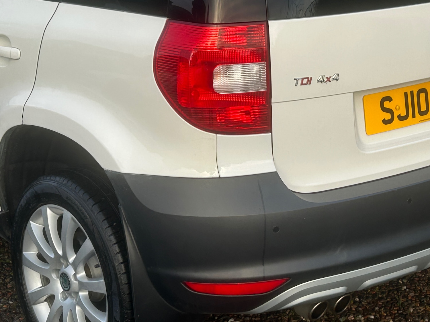 Used Skoda Yeti 2010 for sale - 77235421: Photo 8