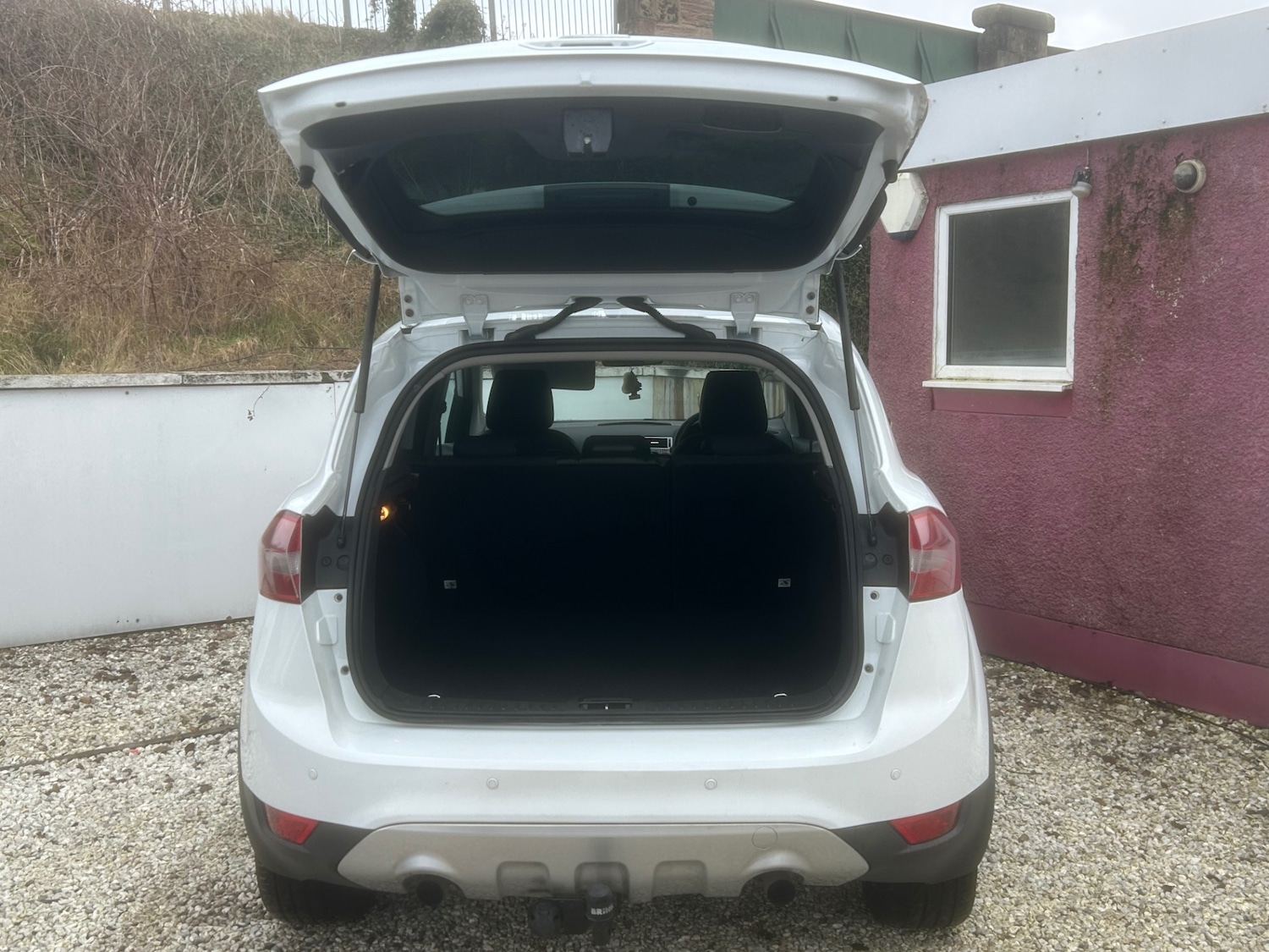 Used Ford Kuga 2010 for sale - 77353646: Photo 28