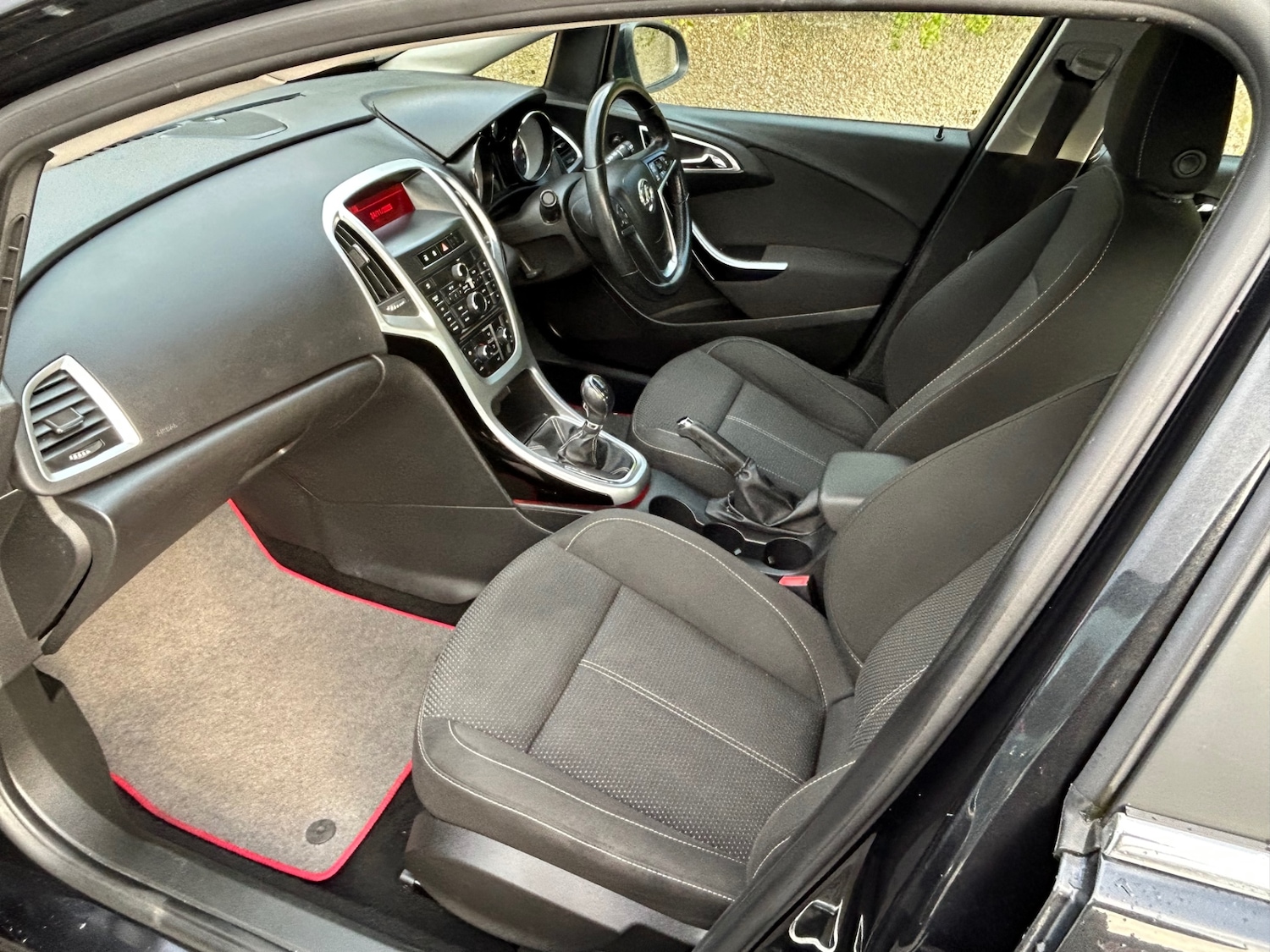 Used Vauxhall Astra 2013 for sale - 76682217: Photo 18