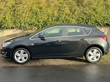 Used Vauxhall Astra 2013 for sale - 76682217: Photo