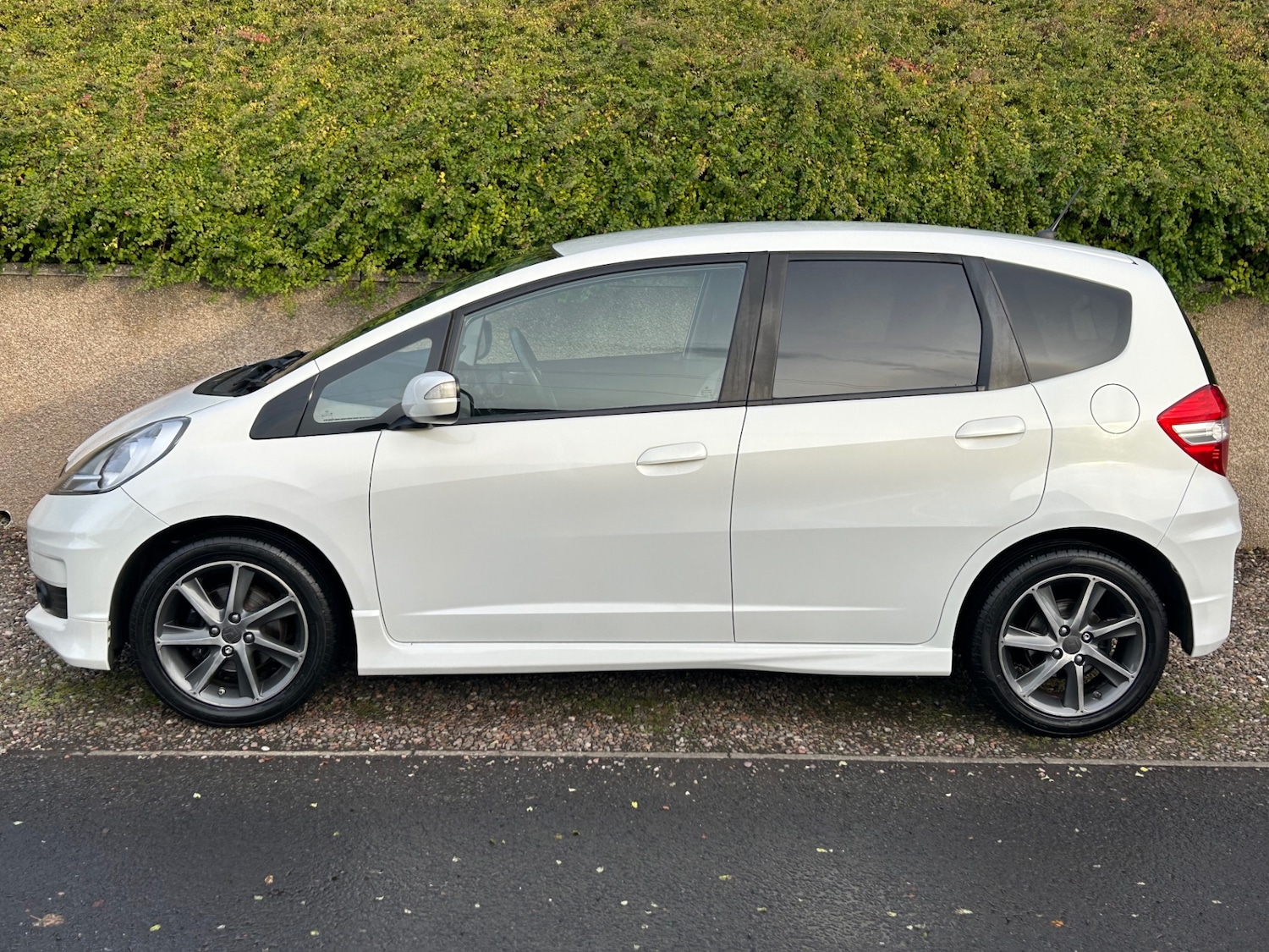 Used Honda Jazz 2015 for sale - 76464785: Photo 25