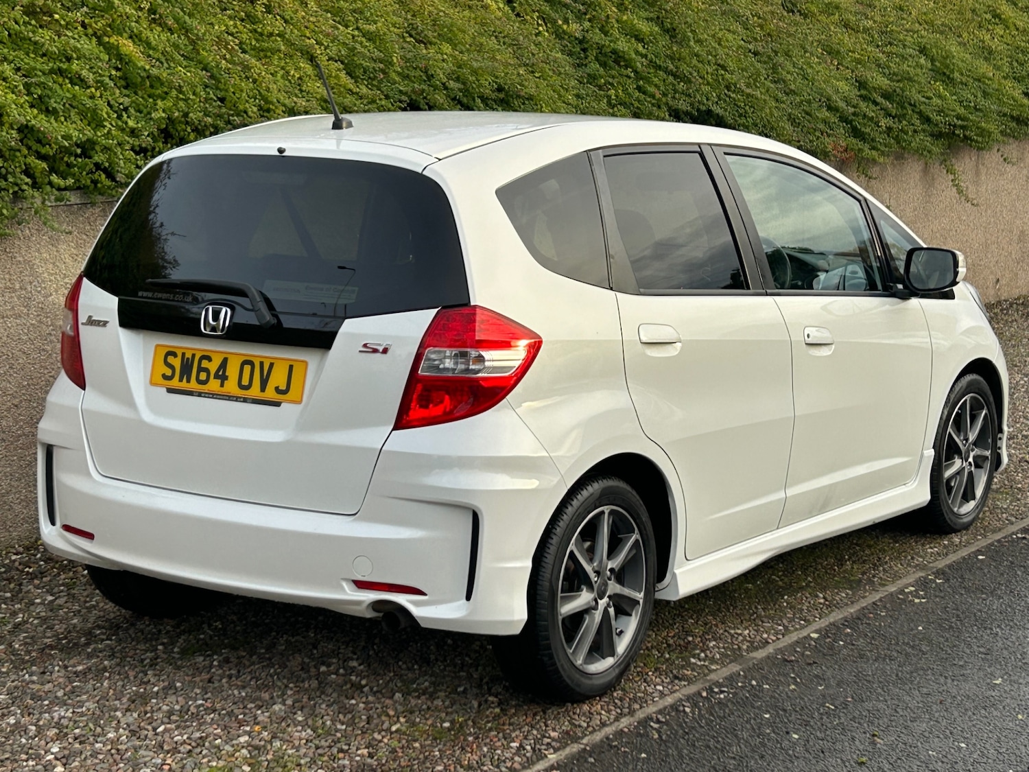 Used Honda Jazz 2015 for sale - 76464785: Photo 5