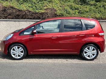 Used Honda Jazz 2014 for sale - 79321577: Photo