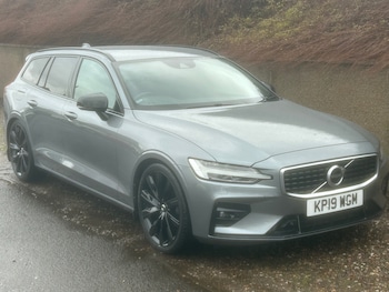 Used Volvo V60 2019 for sale - 77504596: Photo