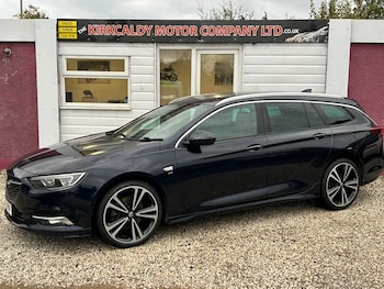 Vauxhall - Insignia