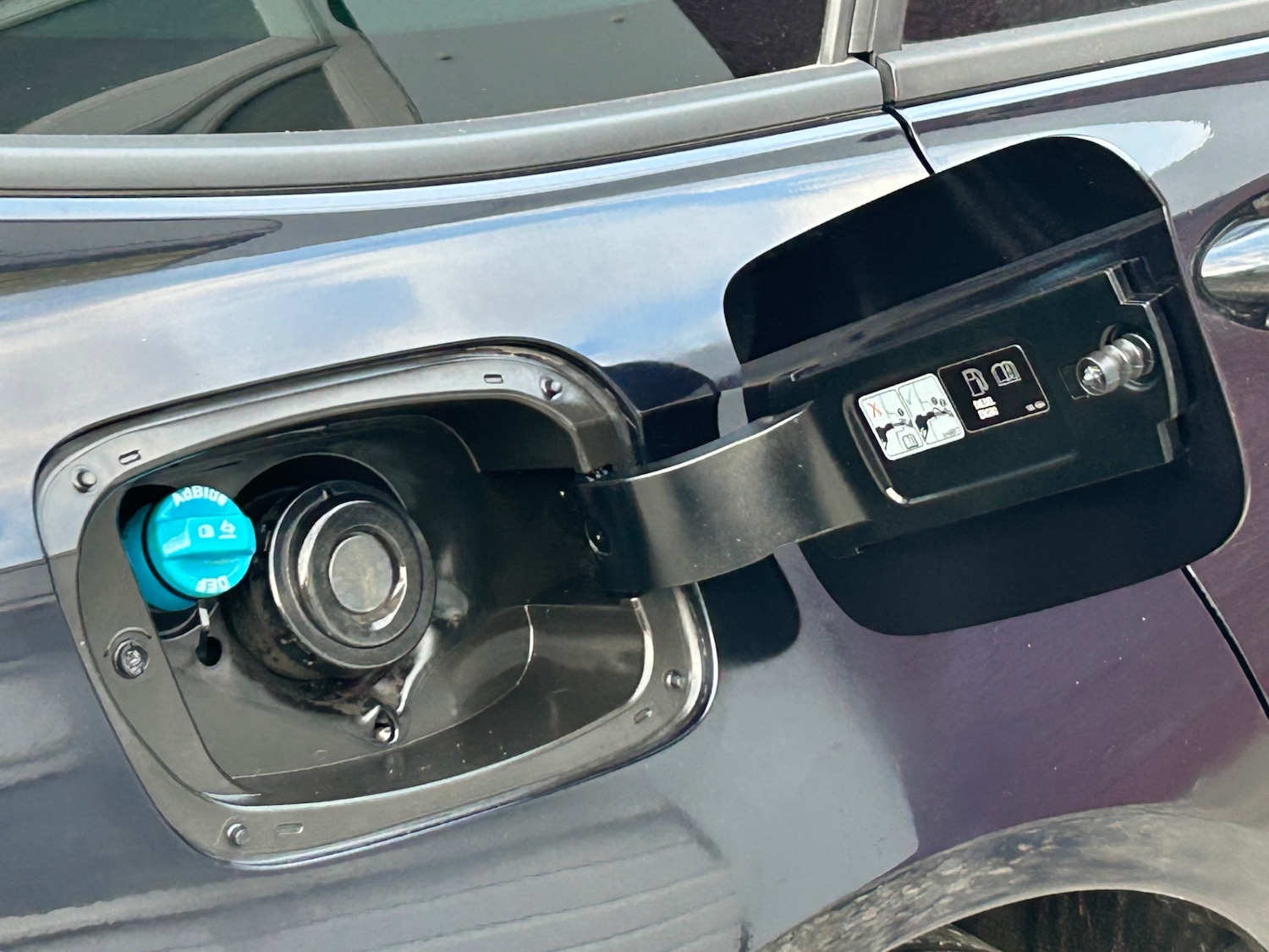 Used Vauxhall Insignia 2017 for sale - 76145777: Photo 34