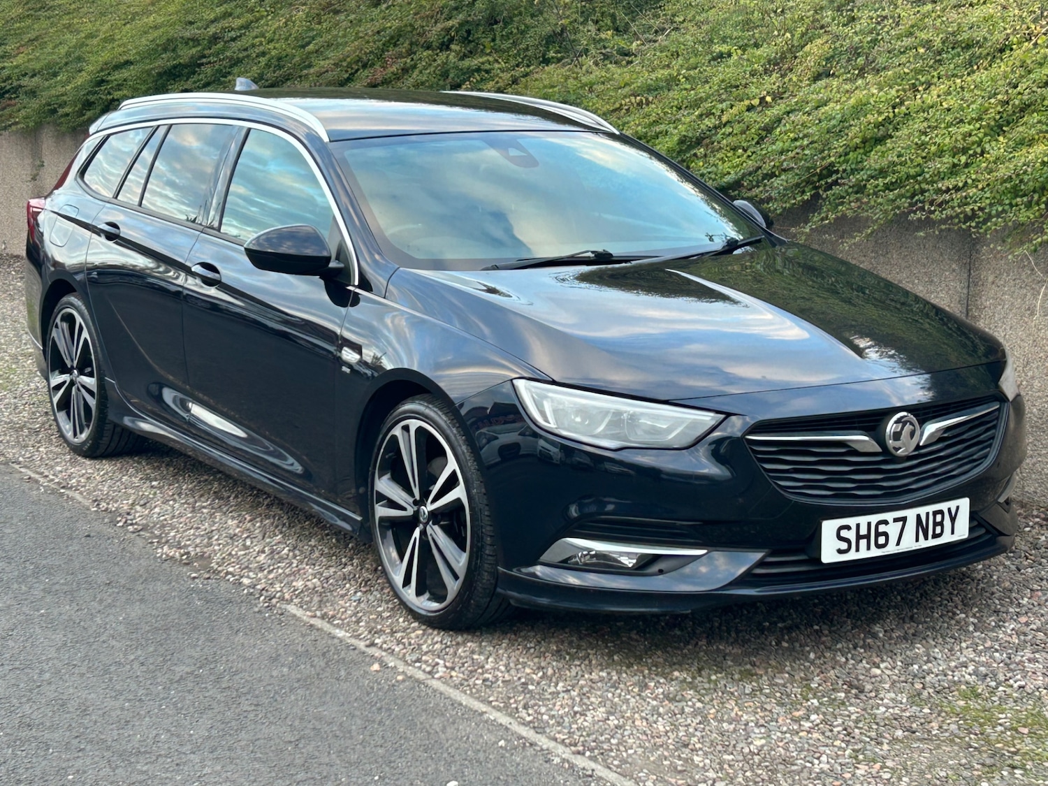 Used Vauxhall Insignia 2017 for sale - 76145777: Photo 4