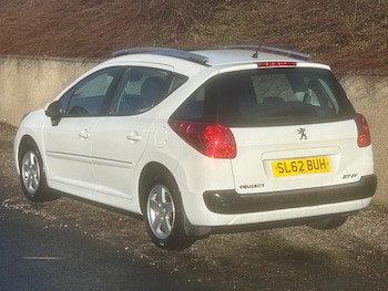 Used Peugeot 207 2013 for sale - 77351255: Photo