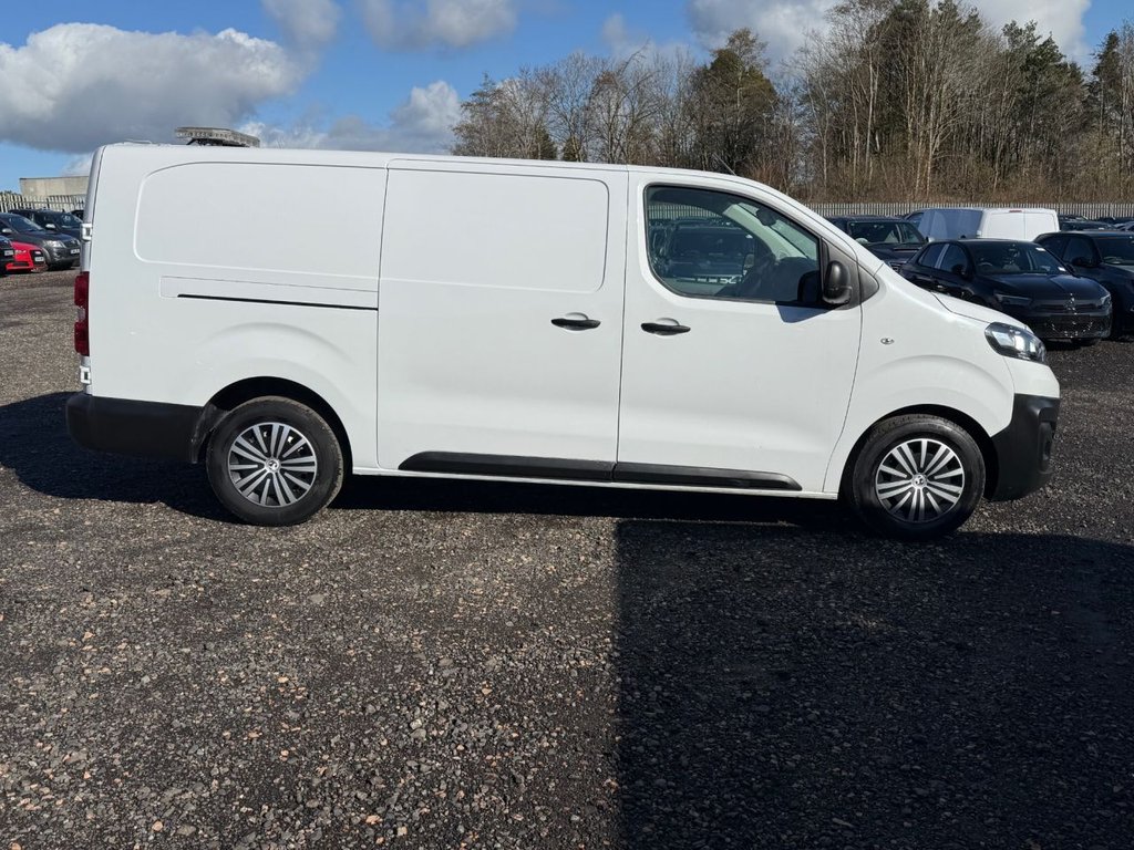 Used Vauxhall Vivaro 2022 for sale - 77780429: Photo 8