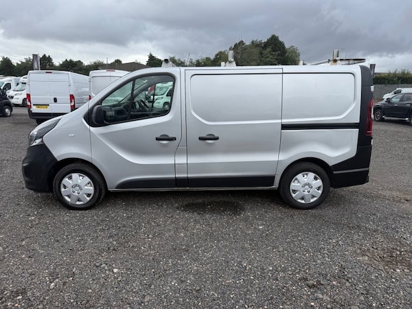 Used Vauxhall Vivaro 2019 for sale - 75693265: Photo 4