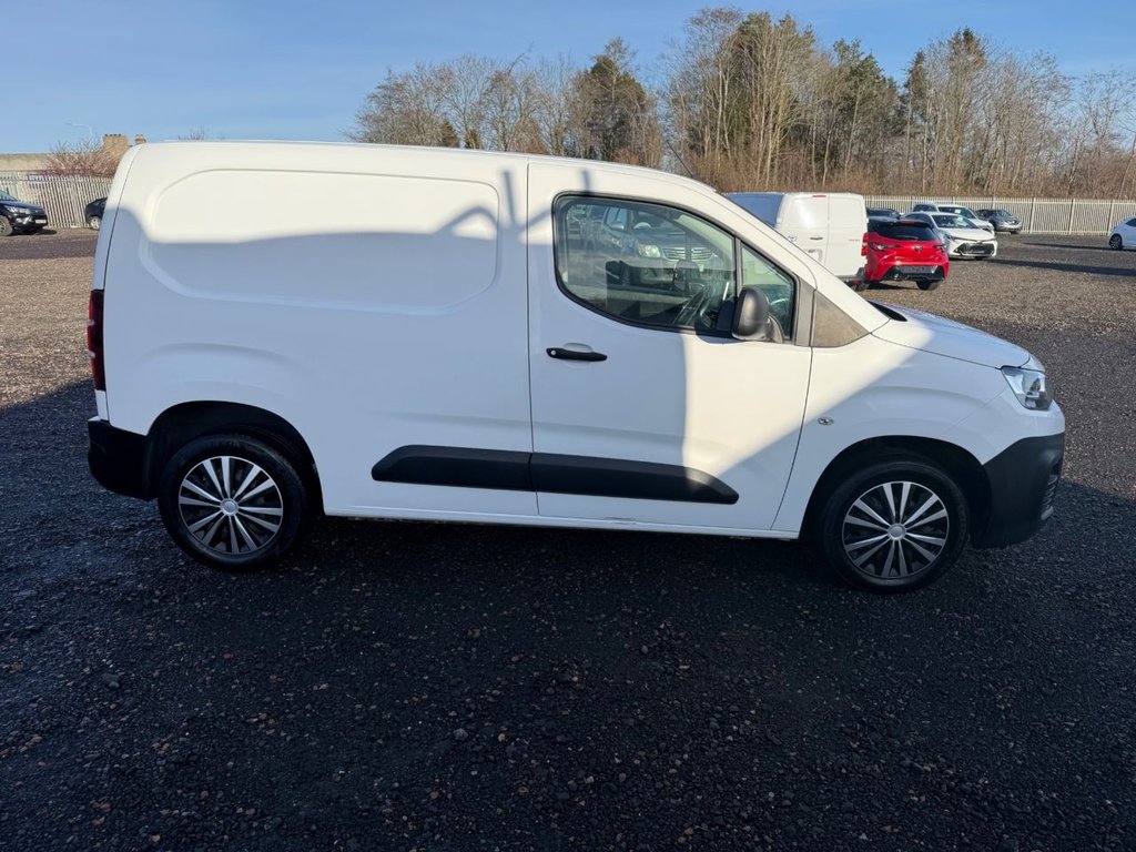 Used Citroen Berlingo 2020 for sale - 77356770: Photo 8