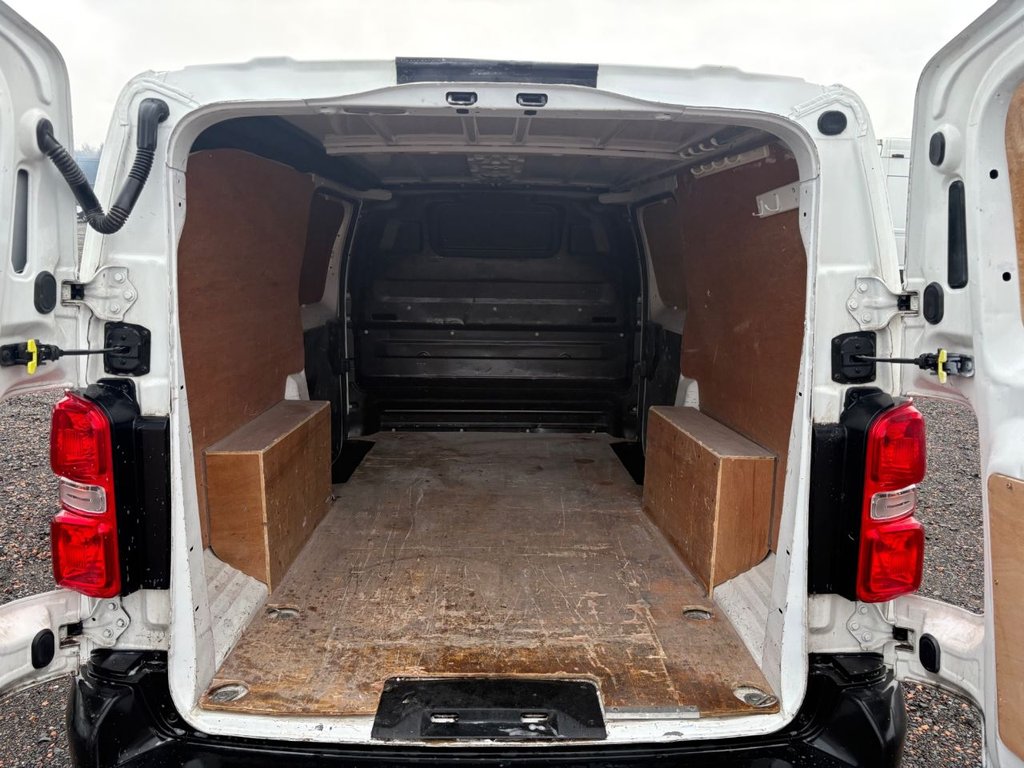 Used Vauxhall Vivaro 2020 for sale - 77407888: Photo 11