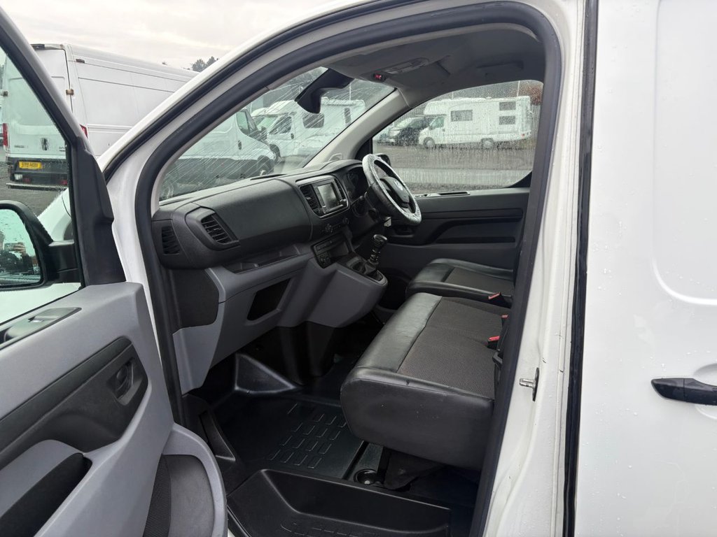 Used Vauxhall Vivaro 2020 for sale - 77407888: Photo 13