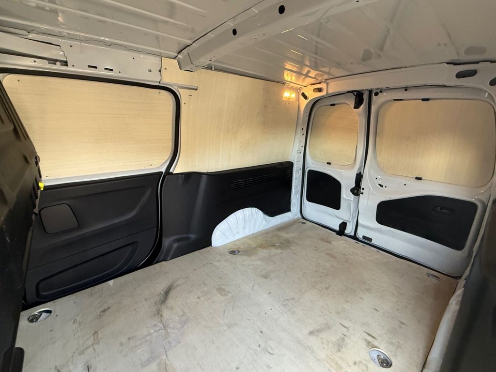 Used Citroen Berlingo 2024 for sale - 76376168: Photo 11