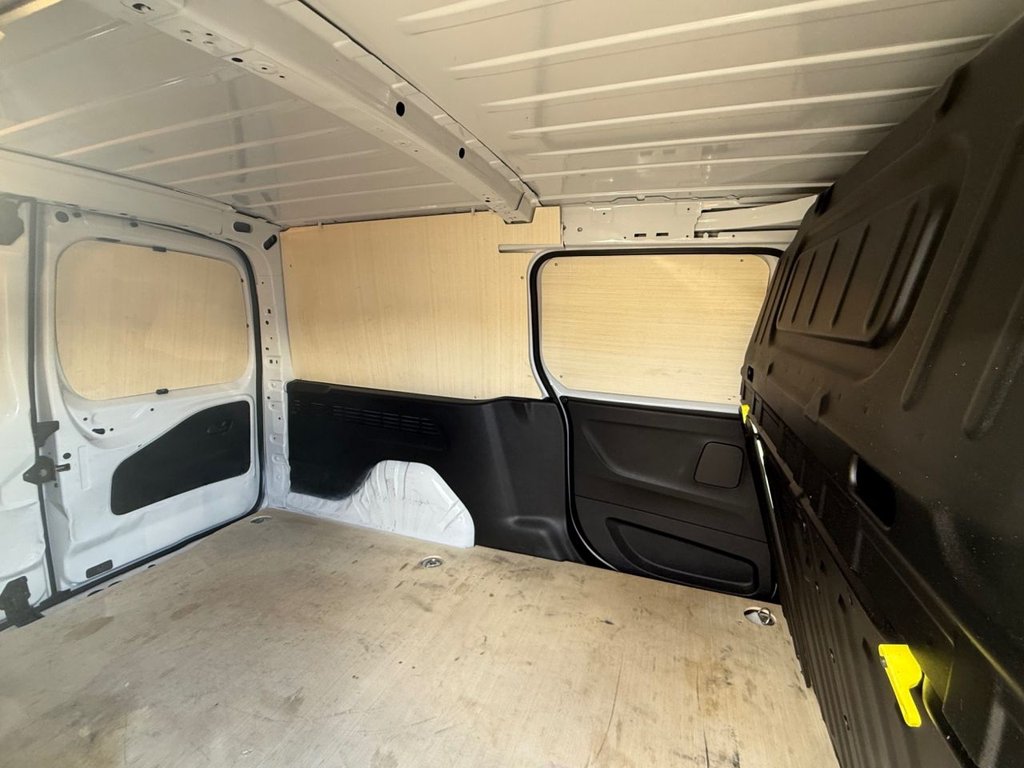 Used Citroen Berlingo 2024 for sale - 76376168: Photo 12