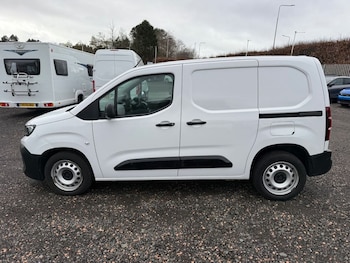 Used Peugeot Partner 2024 for sale - 77920303: Photo