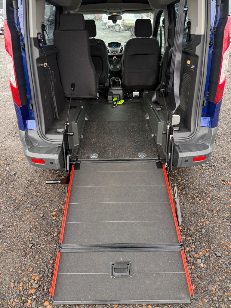 Used Ford Tourneo Connect 2016 for sale - 77621796: Photo 16