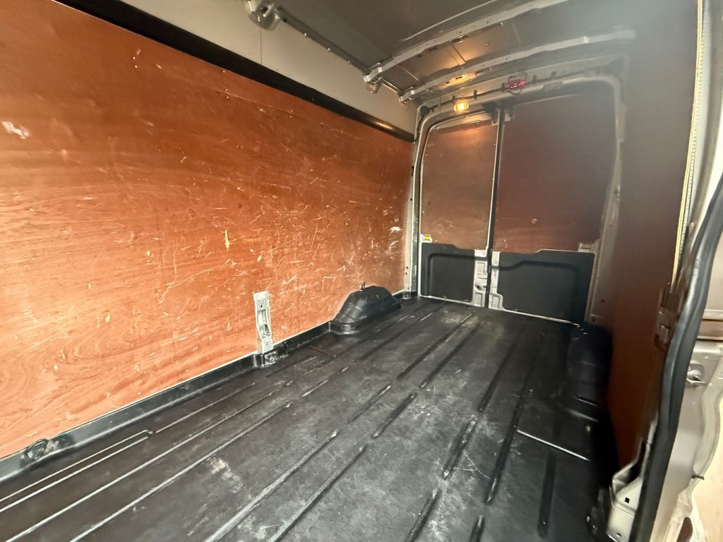 Used Ford Transit 2022 for sale - 77990674: Photo 12