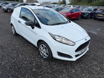 Used Ford Fiesta 2017 for sale - 79738567: Photo